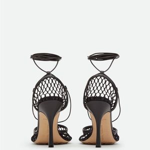 Brand New Bottega Veneta Stretch Lace Up Sandal in Black